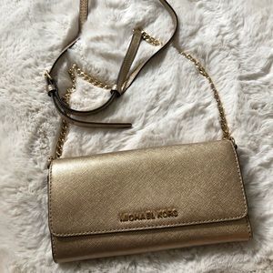 Michael Kors wallet/ cross body purse